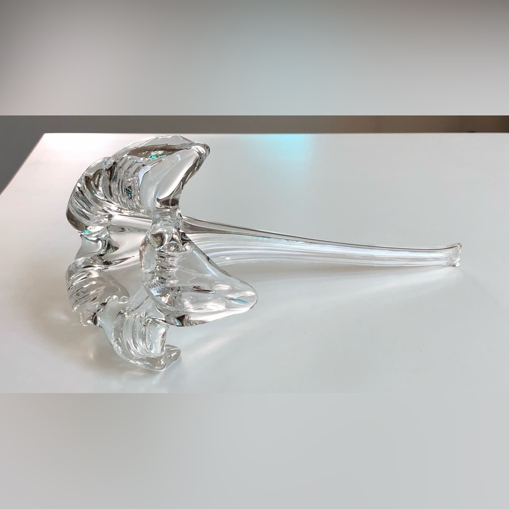 Hand Blown Clear Art Glass Lily Trumpet Flower